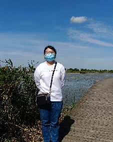 夏女士